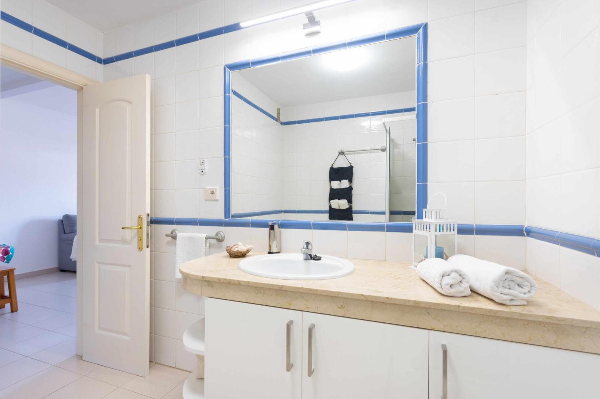 Agradable Piso Con Piscina & Playa Terraza Y Wifi Apartment Costa Del Silencio Ngoại thất bức ảnh