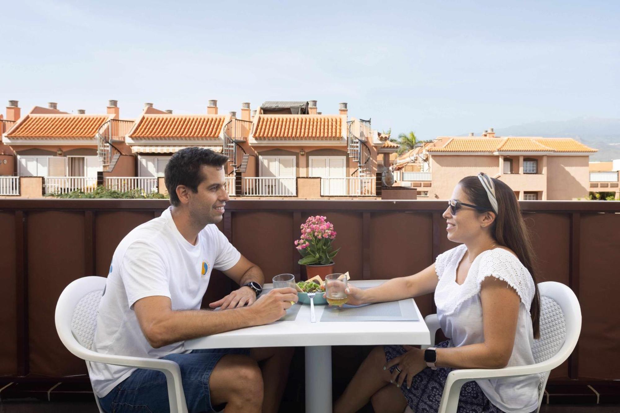 Agradable Piso Con Piscina & Playa Terraza Y Wifi Apartment Costa Del Silencio Ngoại thất bức ảnh